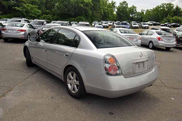 Nissan Altima 2002 photo 3