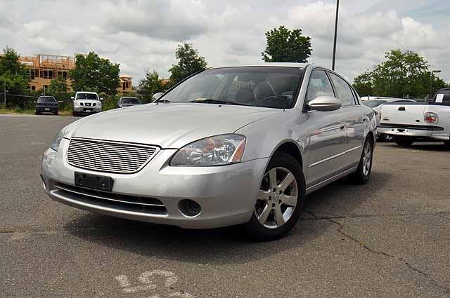 Nissan Altima 2002 photo 9