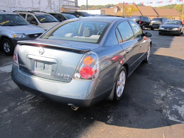 Nissan Altima 2002 photo 1