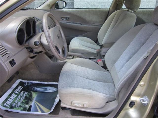 Nissan Altima 2002 photo 1