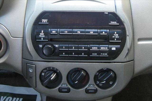 Nissan Altima 2002 photo 8