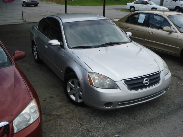 Nissan Altima 2002 photo 3