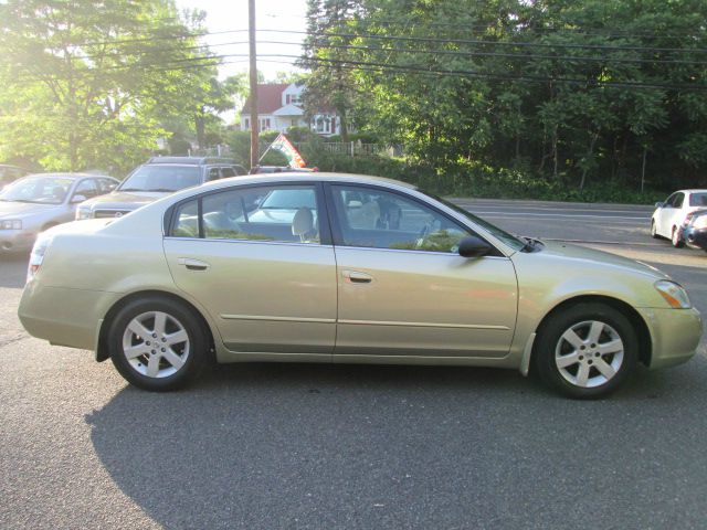 Nissan Altima 2002 photo 3