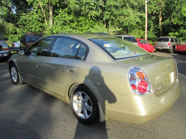 Nissan Altima 2002 photo 5