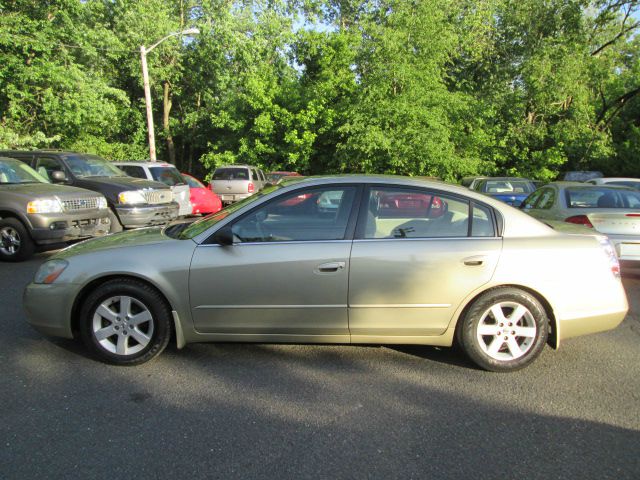 Nissan Altima 2002 photo 9