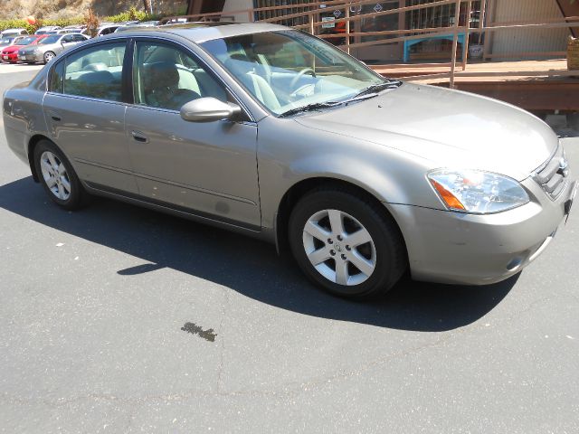 Nissan Altima 2002 photo 3