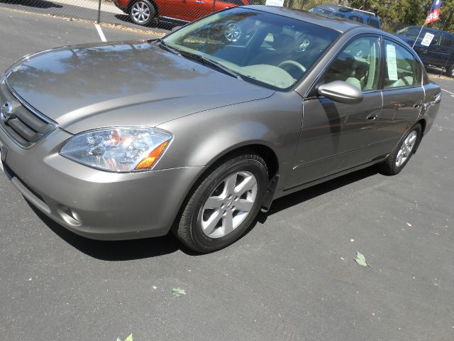 Nissan Altima 2002 photo 4