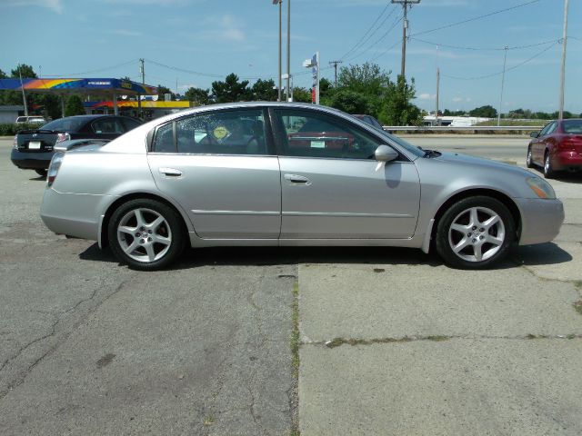 Nissan Altima 2002 photo 4