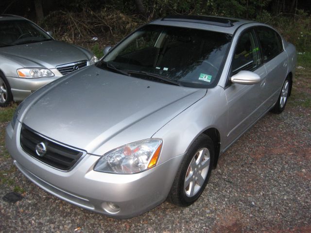 Nissan Altima 2002 photo 2