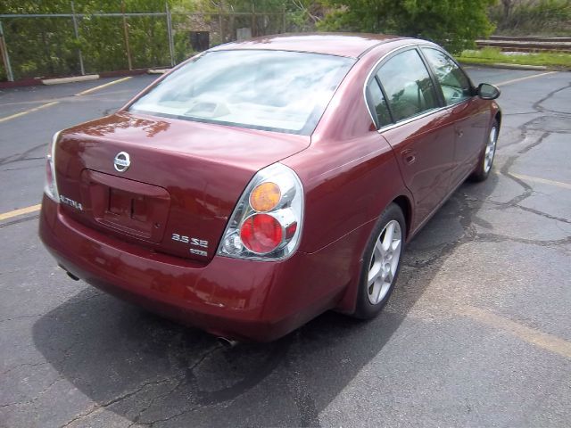 Nissan Altima 2002 photo 22