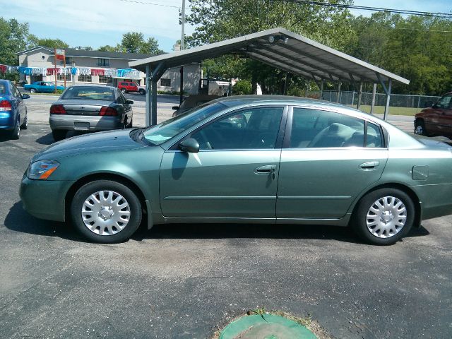 Nissan Altima 2002 photo 1