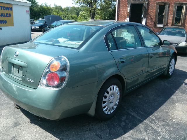 Nissan Altima 2002 photo 2