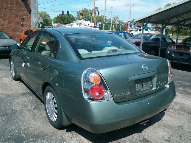 Nissan Altima 2002 photo 8