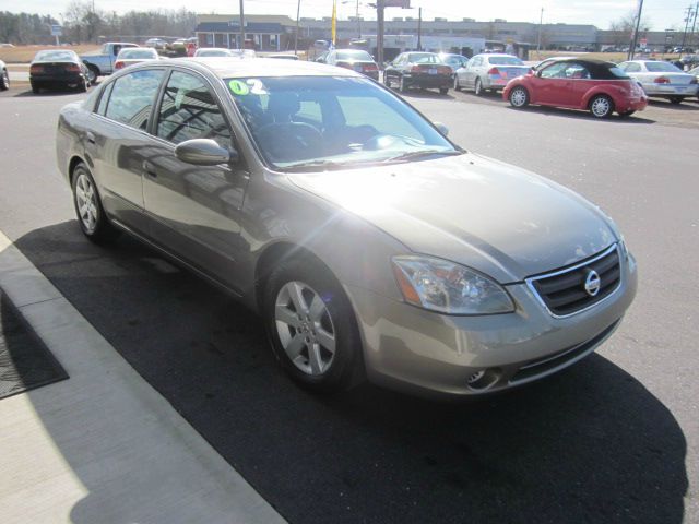 Nissan Altima 2002 photo 2