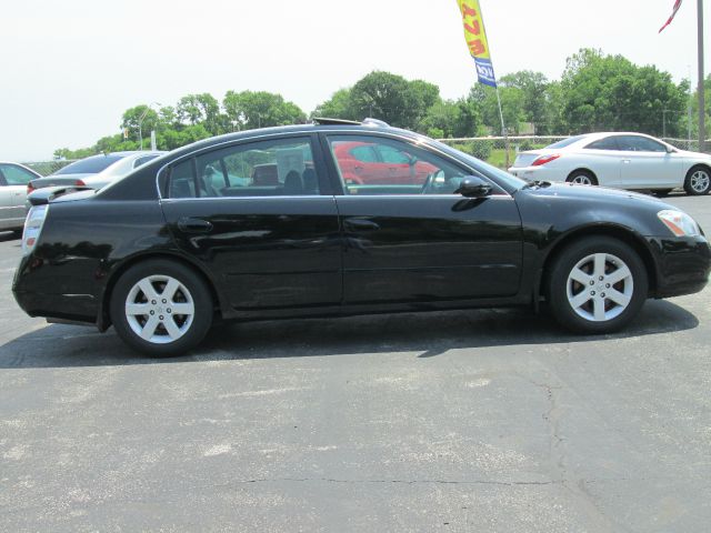 Nissan Altima 2002 photo 1