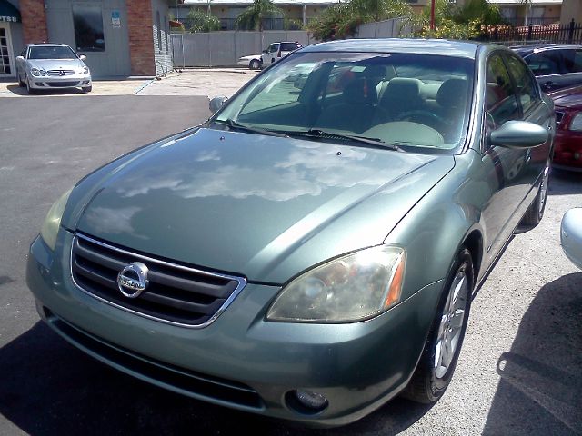 Nissan Altima 2002 photo 1