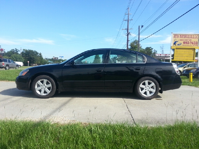 Nissan Altima 2002 photo 1