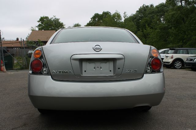 Nissan Altima 2002 photo 16