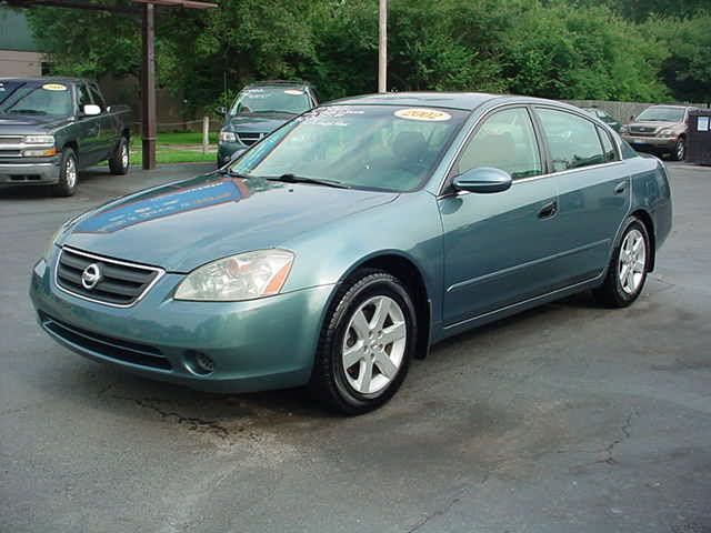 Nissan Altima 2002 photo 4