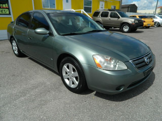 Nissan Altima 2002 photo 1