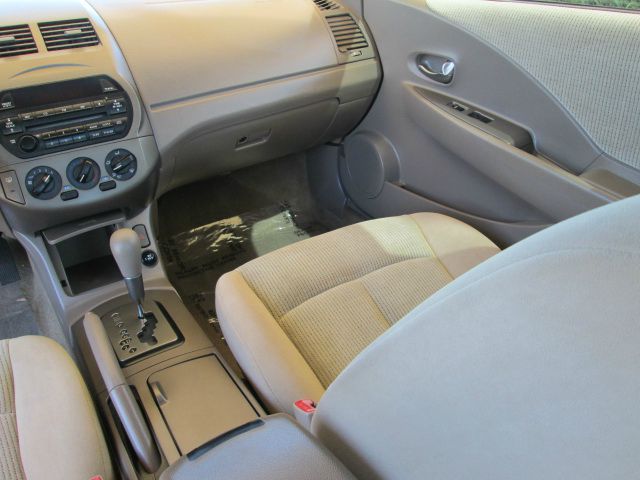 Nissan Altima 2002 photo 10