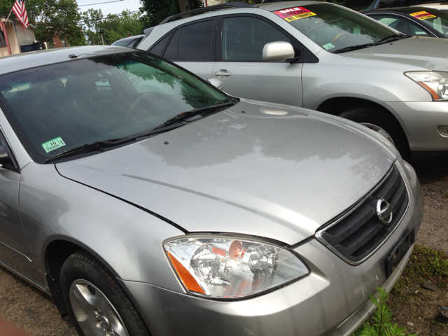 Nissan Altima 2002 photo 2