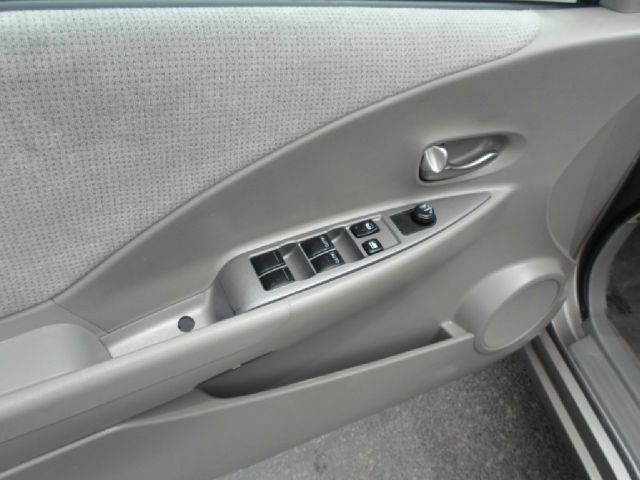 Nissan Altima 2002 photo 15