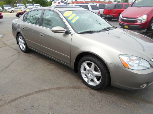 Nissan Altima 2002 photo 17