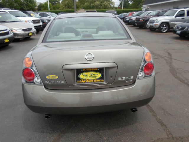 Nissan Altima 2002 photo 3