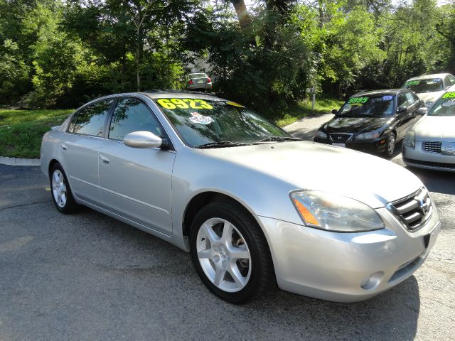 Nissan Altima 2002 photo 1