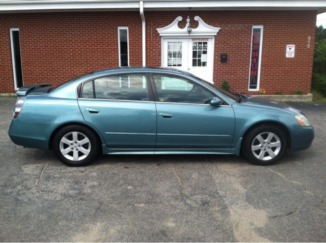 Nissan Altima 2002 photo 4