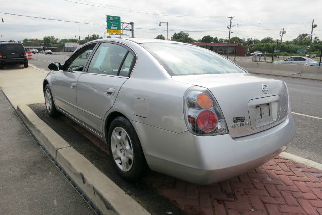 Nissan Altima 2002 photo 3