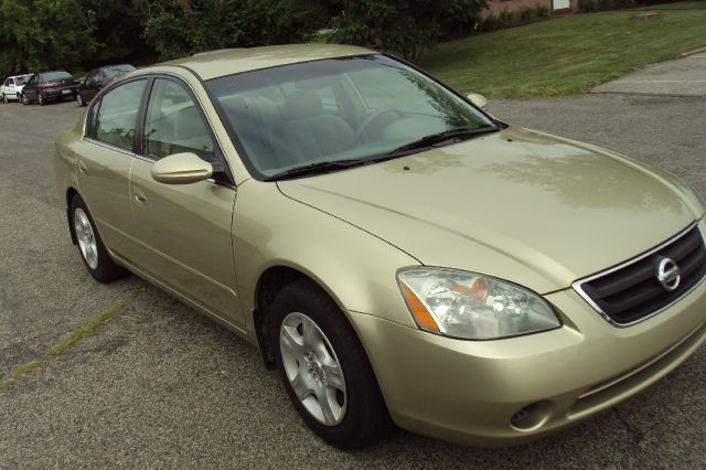 Nissan Altima 2002 photo 1