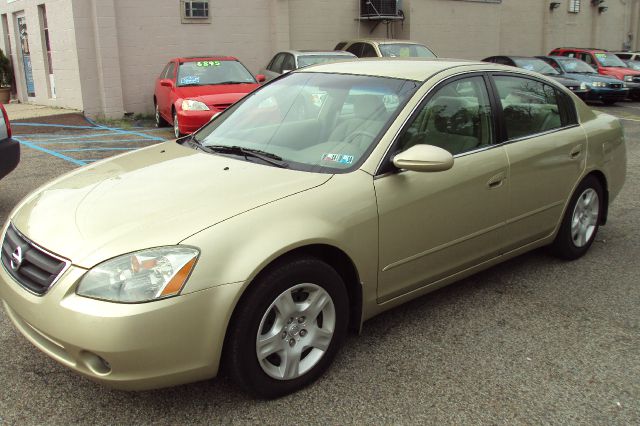 Nissan Altima 2002 photo 2