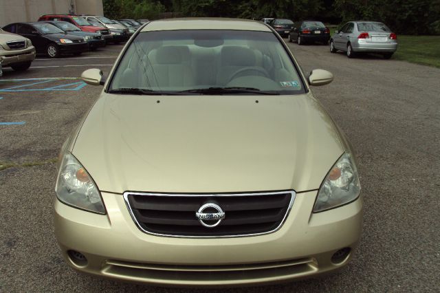 Nissan Altima 2002 photo 3