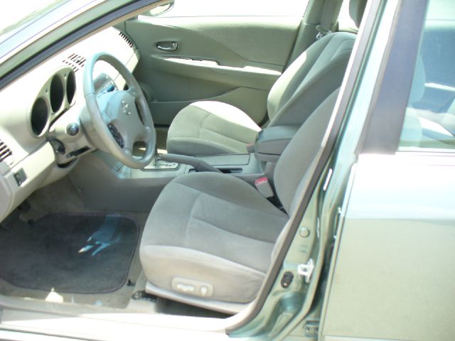 Nissan Altima 2002 photo 4