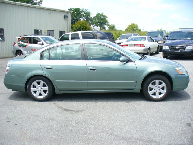 Nissan Altima 2002 photo 6