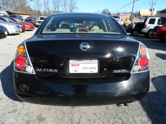 Nissan Altima 2002 photo 2