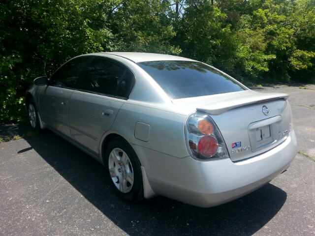 Nissan Altima 2002 photo 6