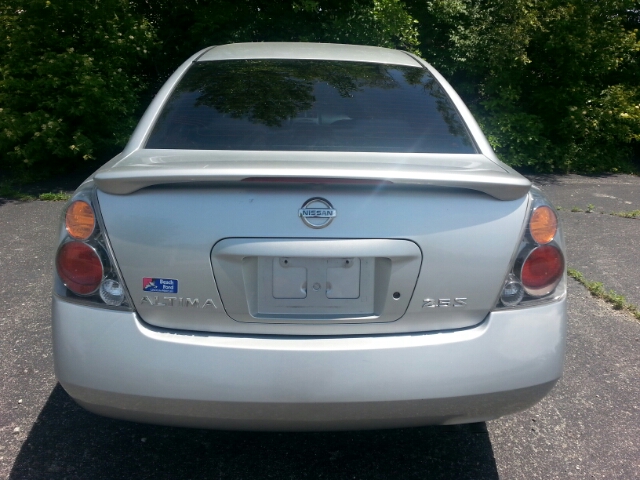 Nissan Altima 2002 photo 8