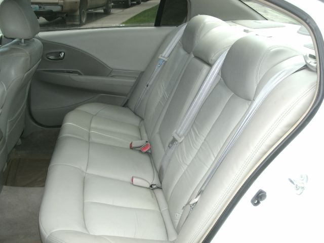 Nissan Altima 2002 photo 10