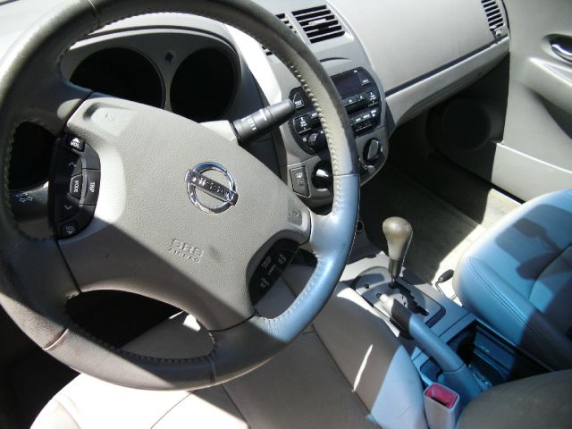 Nissan Altima 2002 photo 8