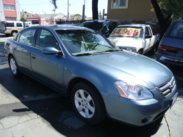 Nissan Altima 2002 photo 9