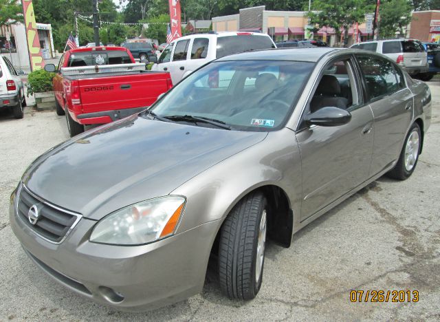 Nissan Altima 2002 photo 1