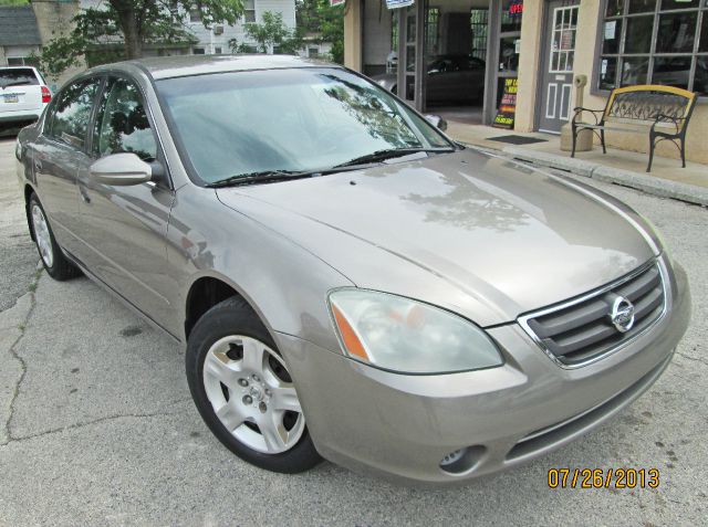 Nissan Altima 2002 photo 2