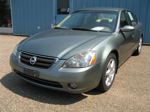 Nissan Altima 2002 photo 4