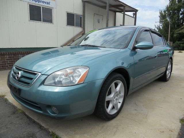 Nissan Altima 2002 photo 4