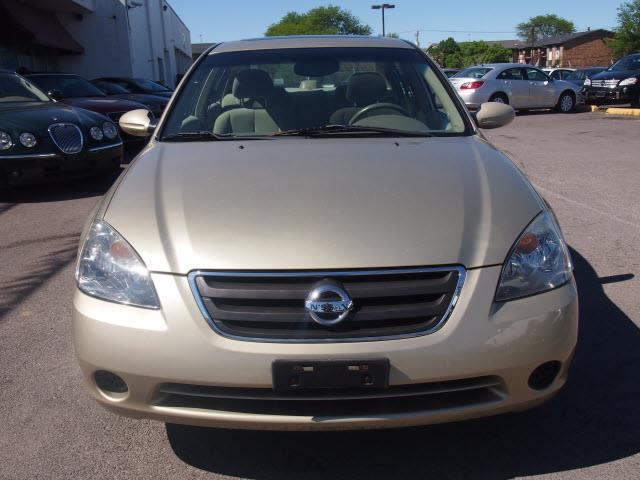 Nissan Altima 2002 photo 18