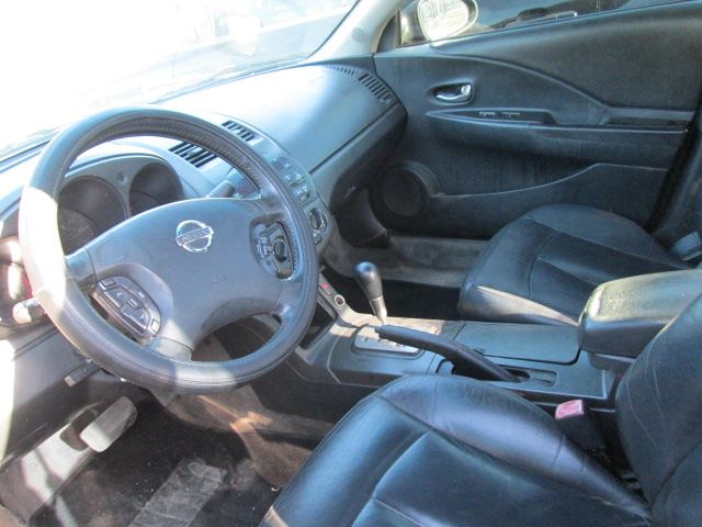 Nissan Altima 2002 photo 1