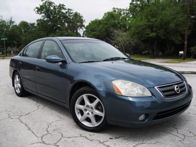 Nissan Altima 2002 photo 18